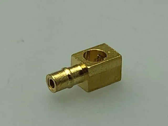 Borne Lateral Para Contado De Prata Interruptor